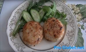 Запеченные мясные диетические котлеты.