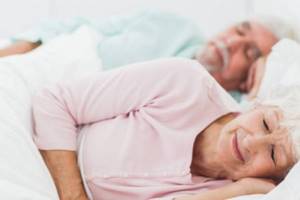 Как лучше спать при геморрое? 5 полезных советов и правил и 3 запрещенные позы для сна