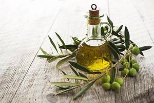 Регулярное употребление оливкового масла способно предотвратить образование в организме злокачественных опухолей