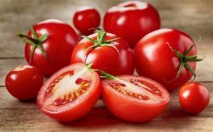 Можно ли есть свежие помидоры или пить томатный сок при гастрите