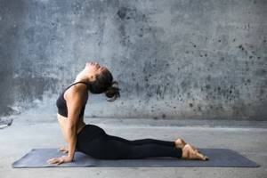 Поможет ли йога при головокружении. если его причина гастрит