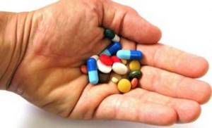 Средства от запора для пожилых — обзор эффективных слабительных лекарств с аннотацией, составом и ценой